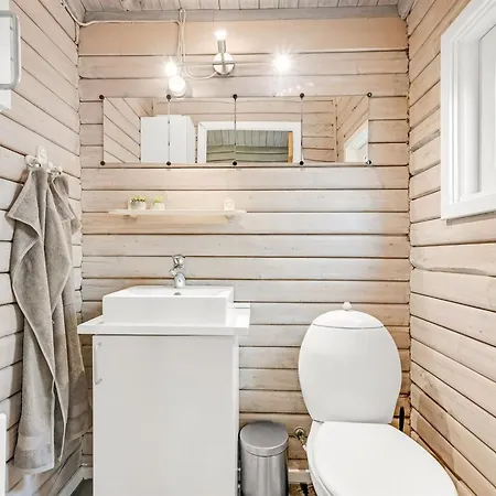 Leandra - 11km From The Sea By Interhome *